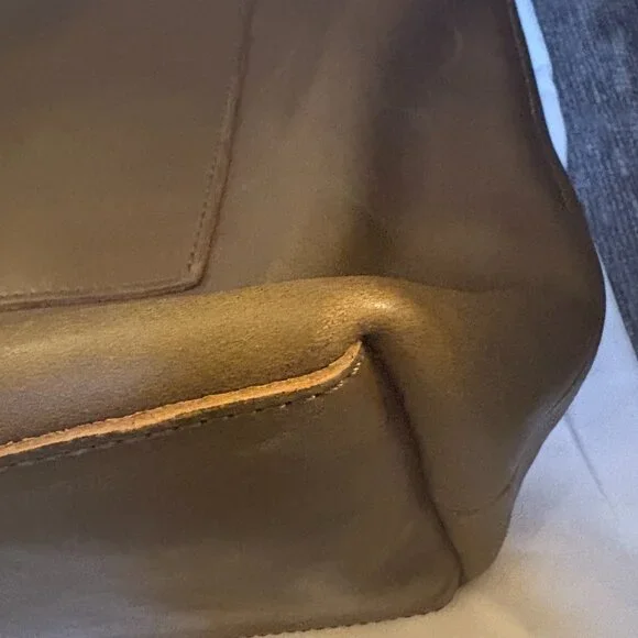 WP Standard Oversized Zipper Tote - Chocolate Leather - Picture 6 of 10